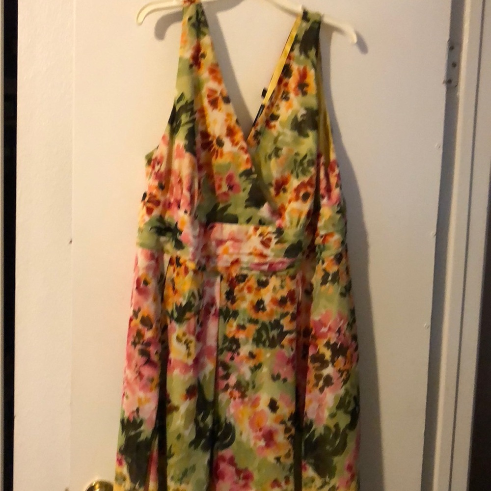 Nice summer dress size 24